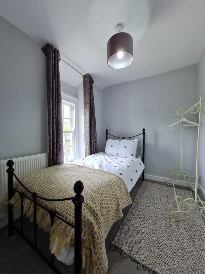 מרת'יר טידפיל Picturesque 2 Bedroom Miners Cottage Near Bike Park Wales & Brecon Beacons מראה חיצוני תמונה