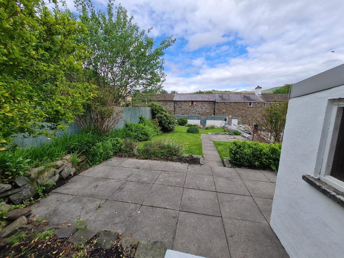מרת'יר טידפיל Picturesque 2 Bedroom Miners Cottage Near Bike Park Wales & Brecon Beacons מראה חיצוני תמונה